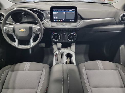 Used 2024 Chevrolet Blazer LT w/ Convenience Package FWD image 18