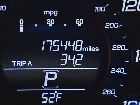 Used 2015 Honda Accord Sport image 23