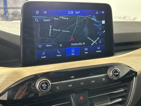 Used 2022 Ford Escape Titanium w/ Titanium Elite Package image 18