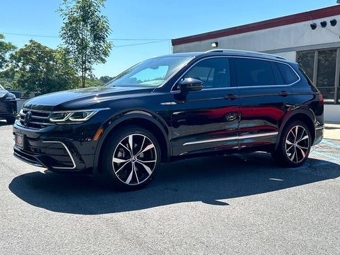 Used 2024 Volkswagen Tiguan SEL R-Line AWD/4WD image 5