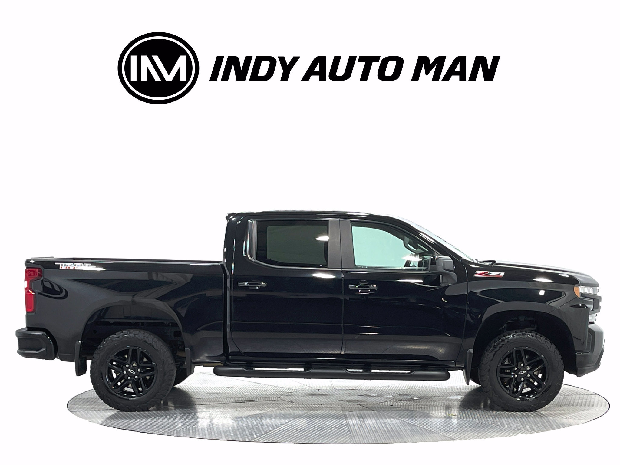 Used 2019 Chevrolet Silverado 1500 LT Trail Boss AWD/4WD image 3