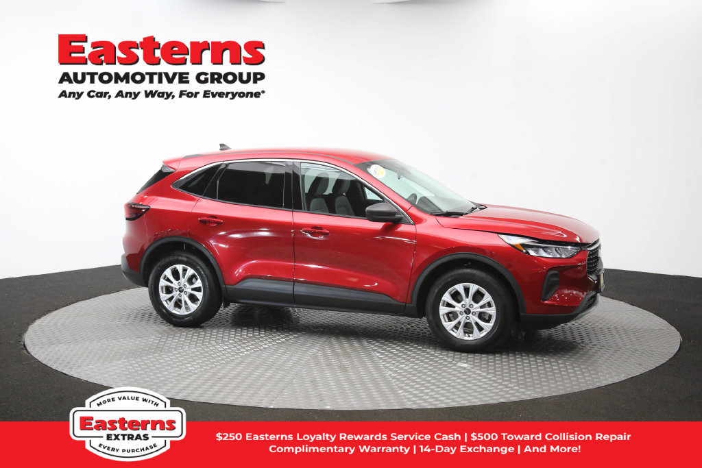 Used 2023 Ford Escape Active AWD/4WD image 48