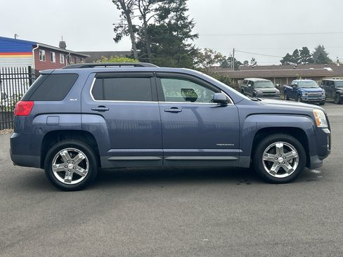 Used 2013 GMC Terrain SLT FWD image 29