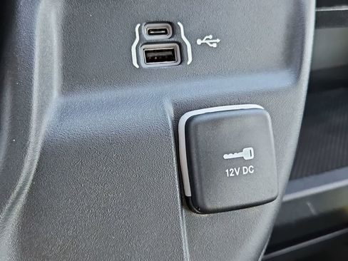 Used 2024 RAM ProMaster 3500 image 29