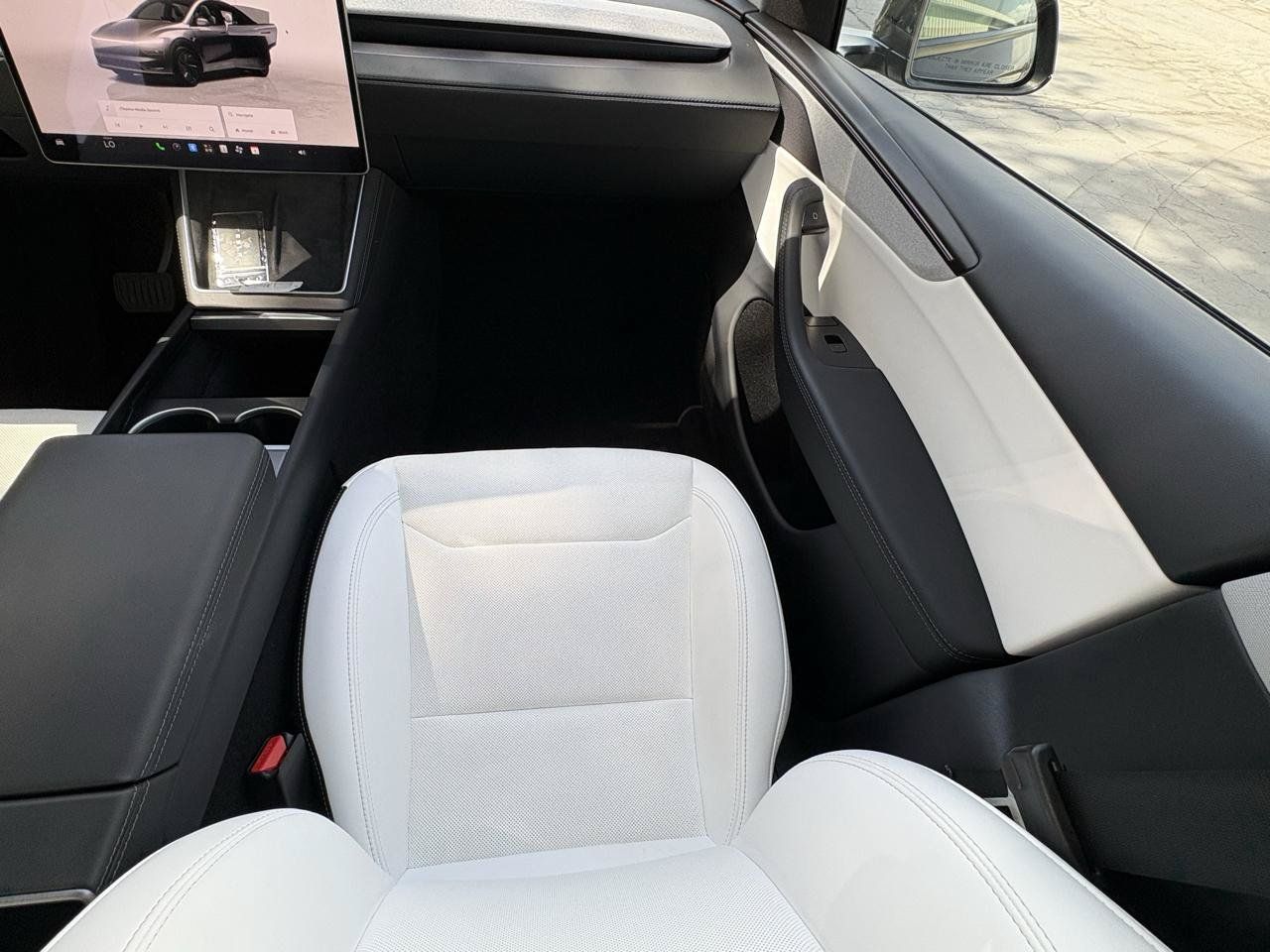 Used 2026 Tesla Model Y Long Range RWD image 20