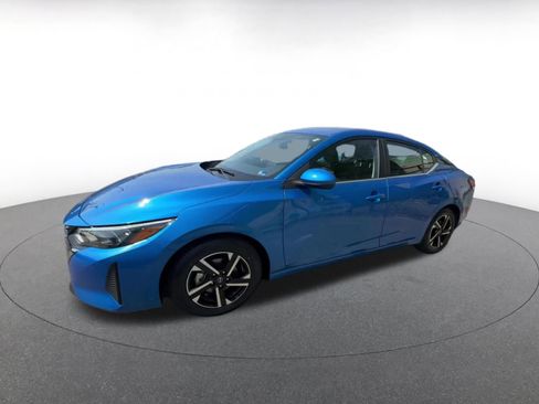 Used 2025 Nissan Sentra SV image 8