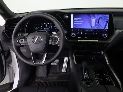 New 2026 Lexus TX 500h AWD image 21