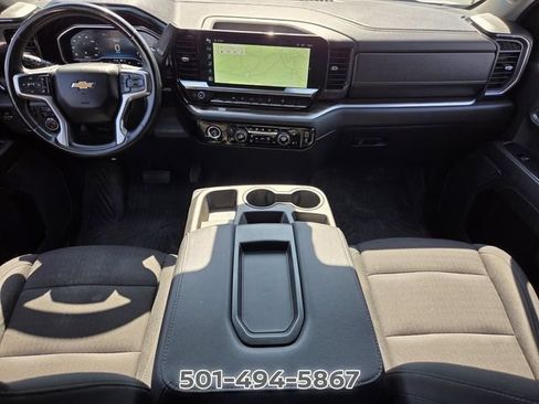 Used 2023 Chevrolet Silverado 1500 LT AWD/4WD image 12