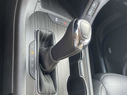 Used 2018 GMC Acadia SLT image 5