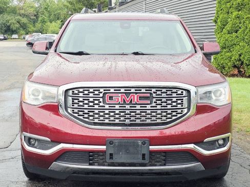 Used 2017 GMC Acadia Denali w/ Technology Package FWD image 9