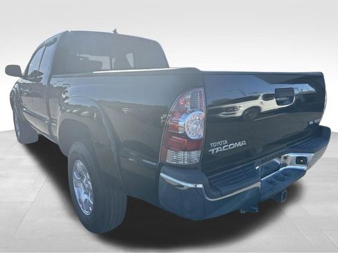 Used 2015 Toyota Tacoma 4x4 Access Cab V6 w/ SR5 Package image 63
