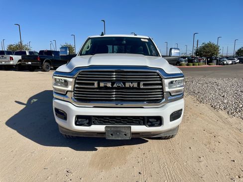 Used 2024 RAM 2500 Laramie AWD/4WD image 8