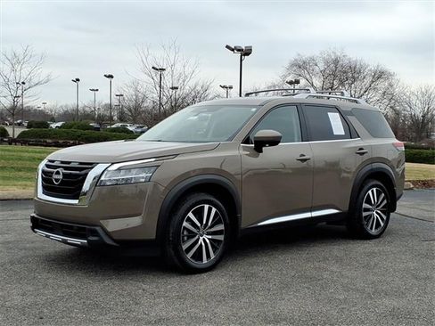 Certified 2024 Nissan Pathfinder Platinum w/ Cargo Package image 1