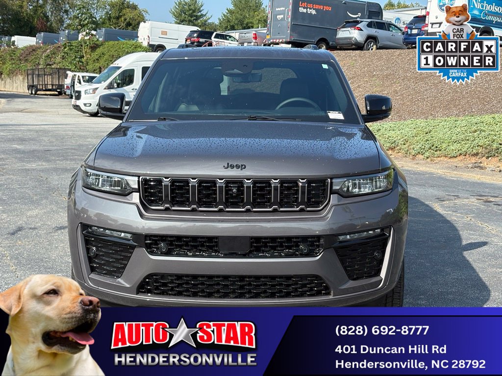 Used 2026 Jeep Grand Cherokee Limited AWD/4WD image 7