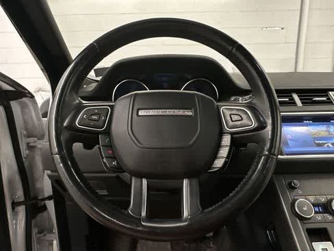 Used 2018 Land Rover Range Rover Evoque SE Premium AWD/4WD image 7