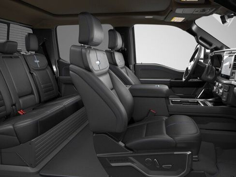 New 2026 Ford F350 Platinum w/ Tremor Off-Road Package image 28