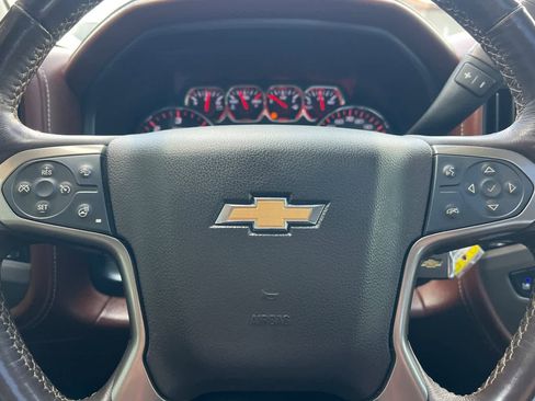 Used 2017 Chevrolet Silverado 1500 High Country image 25