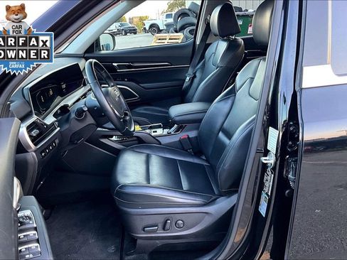 Used 2025 Kia Telluride S AWD/4WD image 22