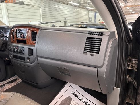 Used 2007 Dodge Ram 3500 Truck SLT image 31