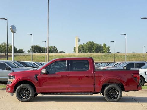 New 2026 Ford F150 XLT w/ XLT Black Appearance Package RWD image 3