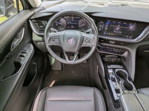 Used 2023 Buick Envision Essence FWD image 17