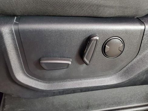 Used 2020 Ford F150 XLT w/ Equipment Group 302A Luxury image 13