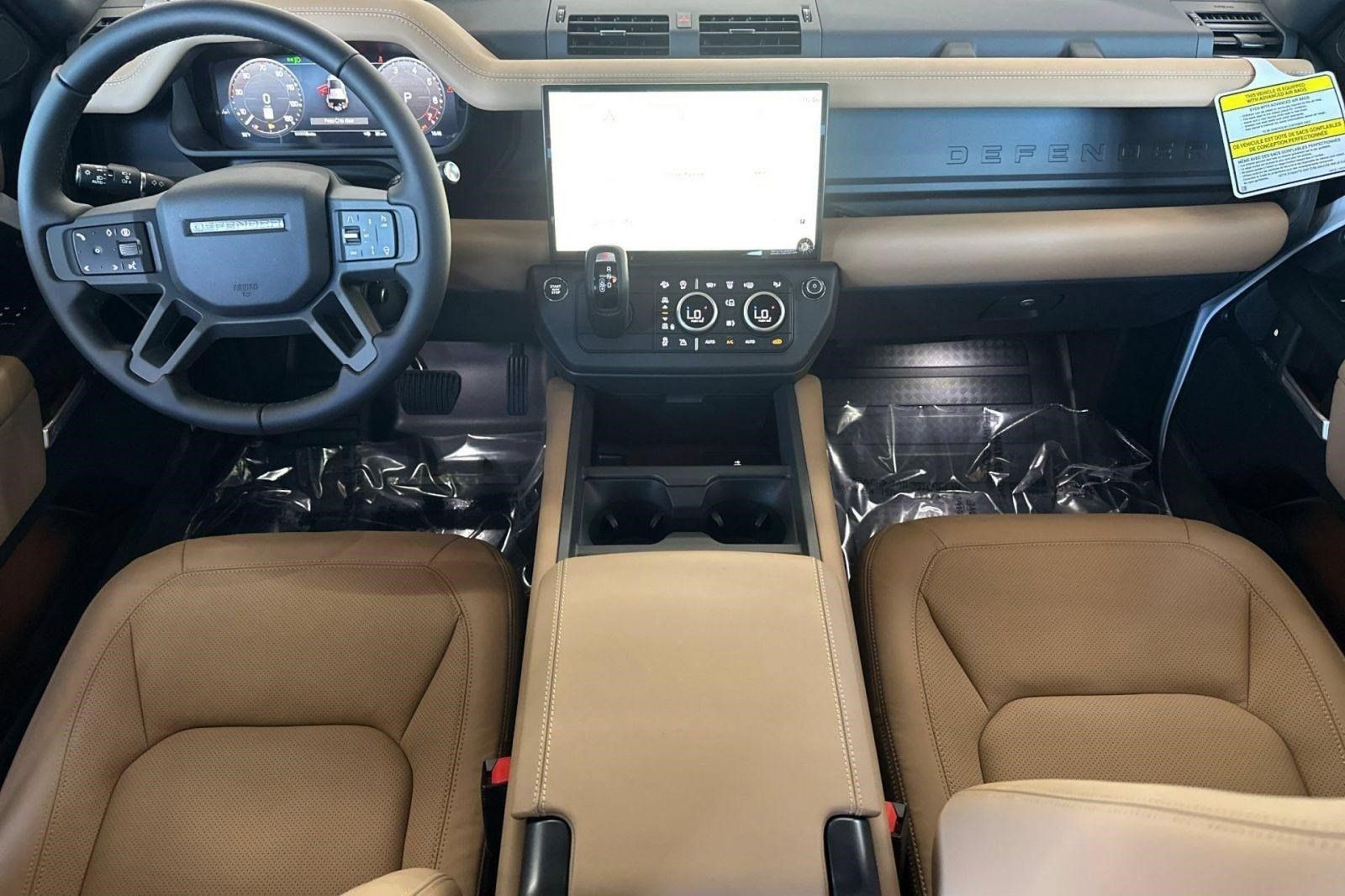 New 2026 Land Rover Defender 110 X-Dynamic SE AWD/4WD image 14
