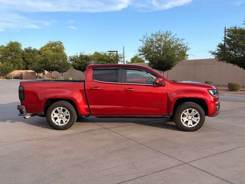 Used 2015 Chevrolet Colorado LT w/ LT Convenience Package RWD image 3
