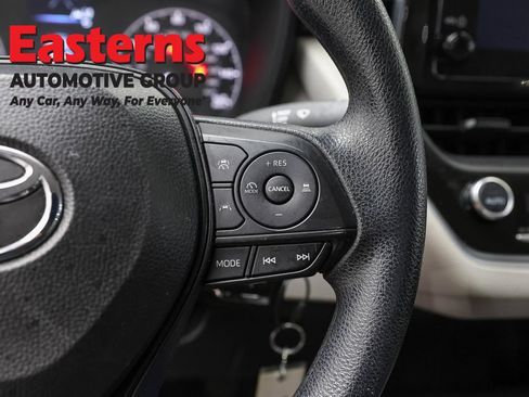 Used 2024 Toyota Corolla LE FWD image 15