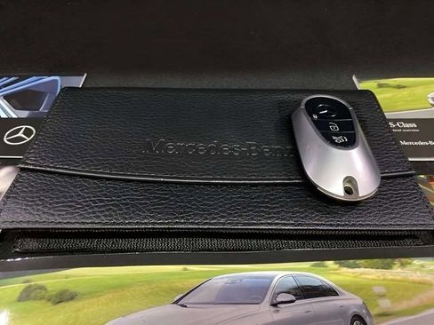Used 2023 Mercedes-Benz S 500 4MATIC image 15