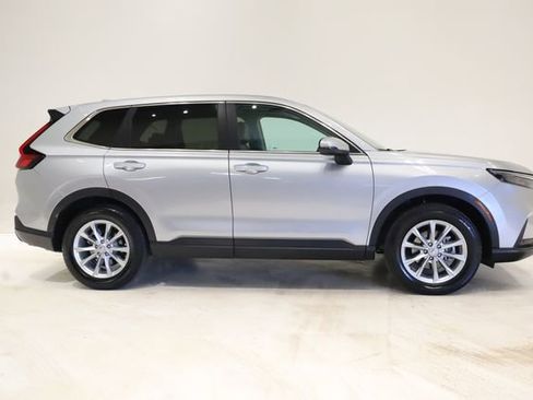 Used 2025 Honda CR-V EX-L image 3