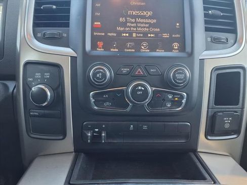 Used 2014 RAM 3500 SLT w/ Luxury Group image 20