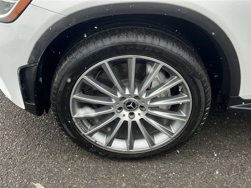 Used 2020 Mercedes-Benz GLC 300 4MATIC Coupe image 8