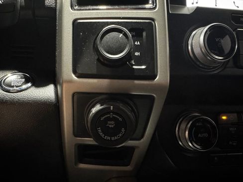 Used 2019 Ford F150 Lariat w/ Equipment Group 502A Luxury image 39