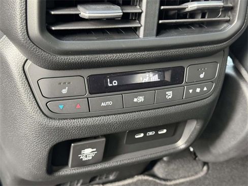 New 2025 Honda Pilot Elite image 10