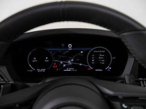 Used 2025 Porsche 911 Targa 4 GTS image 19