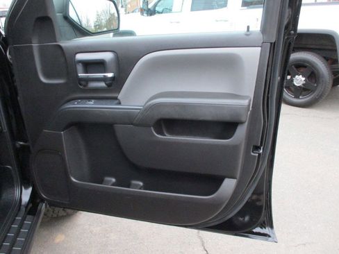 Used 2016 Chevrolet Silverado 1500 Custom w/ Custom Convenience Package image 17
