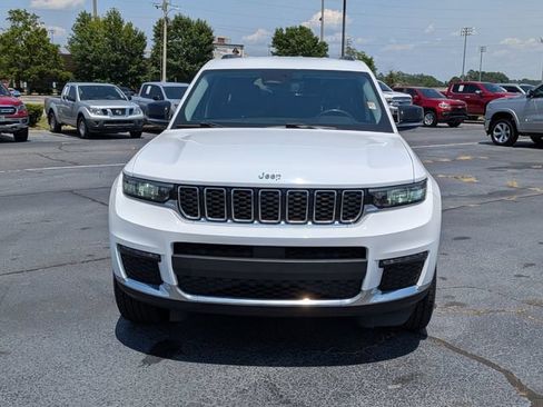 Used 2022 Jeep Grand Cherokee L Limited RWD image 8