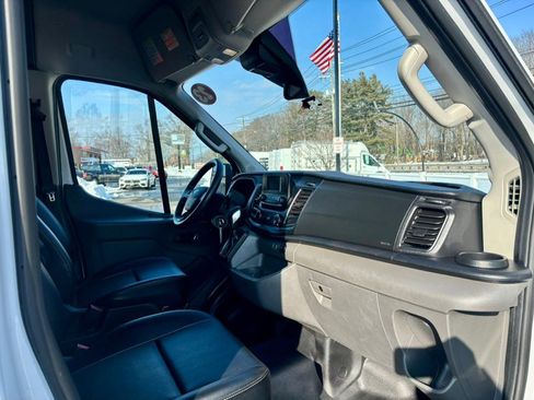 Used 2023 Ford Transit 250 Medium Roof image 14