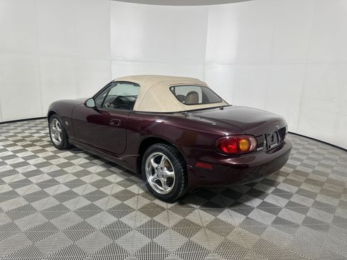 Used 2000 MAZDA MX-5 Miata image 5
