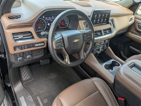 Certified 2021 Chevrolet Suburban High Country image 13