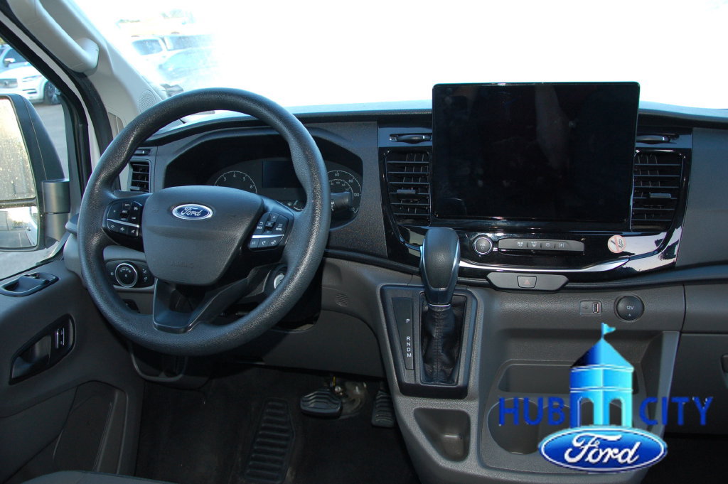Used 2024 Ford Transit 350 XLT RWD image 17