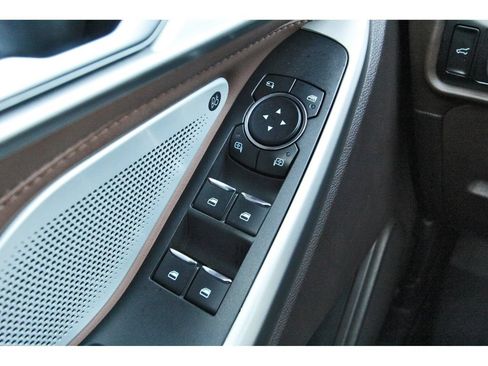 Used 2023 Ford Explorer King Ranch w/ Technology Package RWD image 22