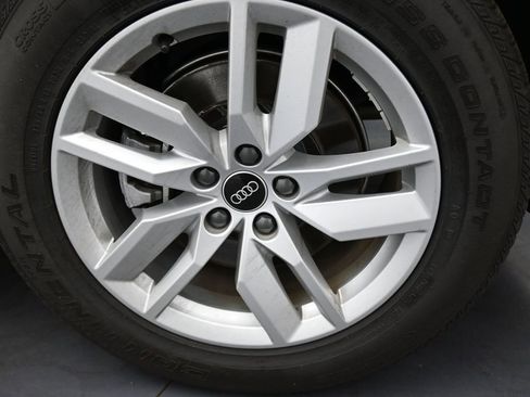 Used 2023 Audi Q5 2.0T Premium w/ Convenience Package AWD/4WD image 23