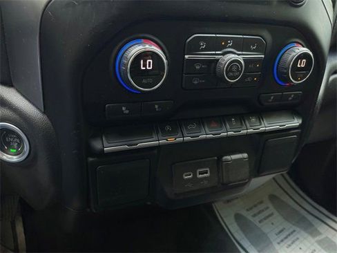 Used 2021 Chevrolet Silverado 1500 LT image 17