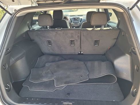 Used 2024 Chevrolet Equinox LT image 28