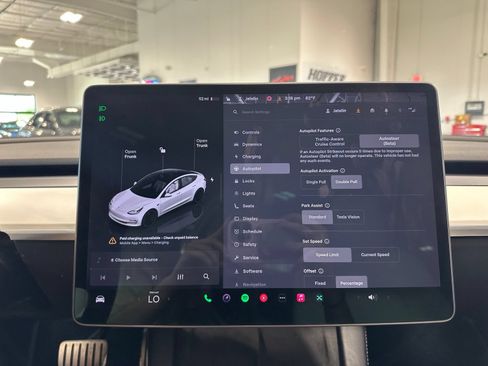 Used 2022 Tesla Model 3 Performance AWD/4WD image 23