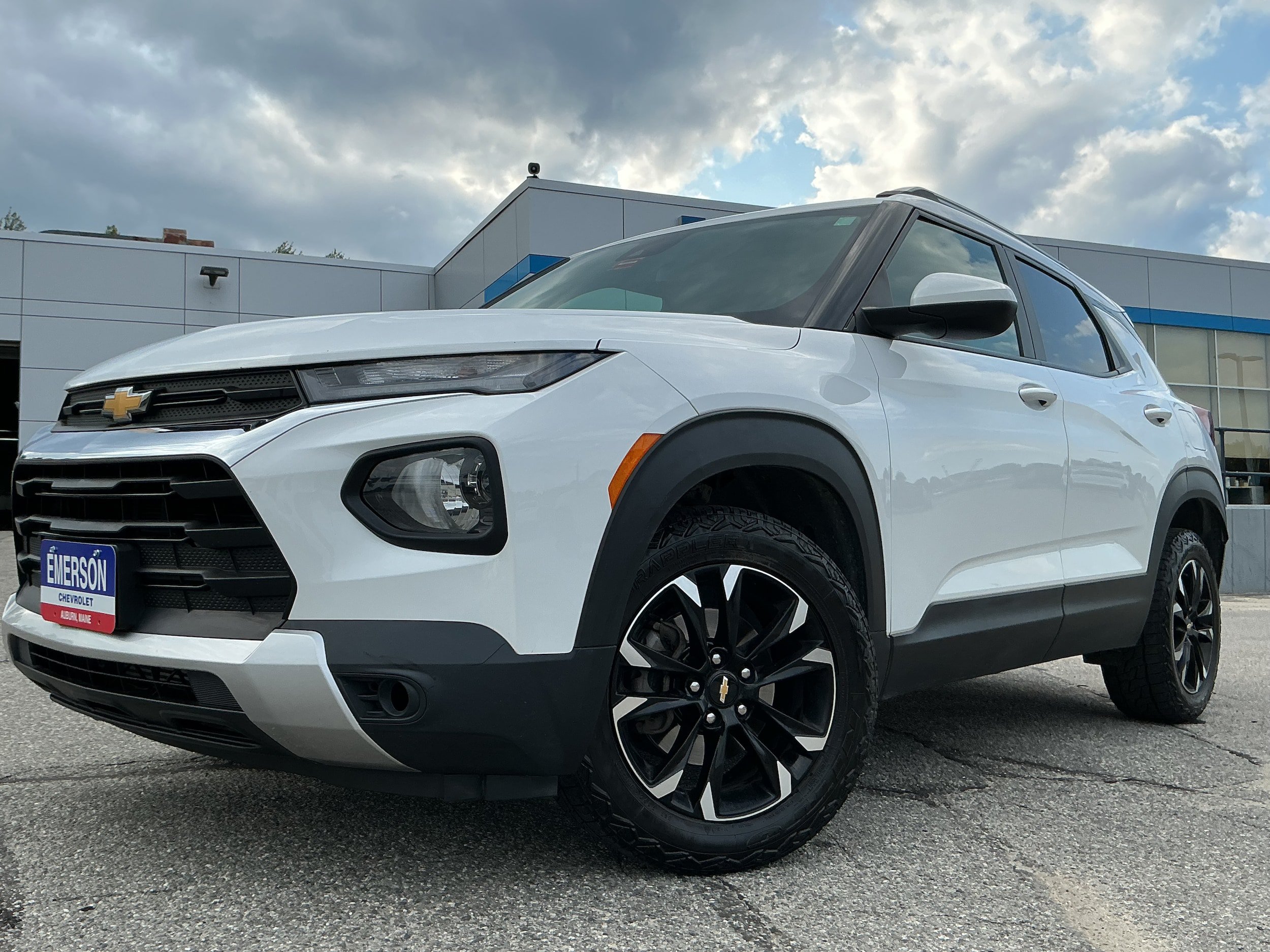 Certified 2023 Chevrolet TrailBlazer LT AWD/4WD image 3