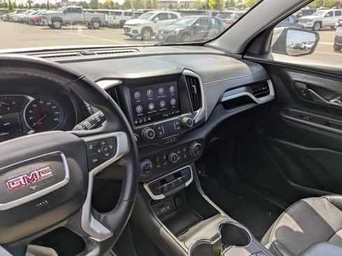 Certified 2024 GMC Terrain SLT AWD/4WD image 20