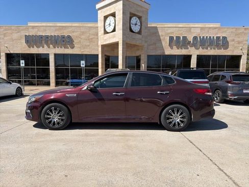 Used 2020 Kia Optima LX image 2